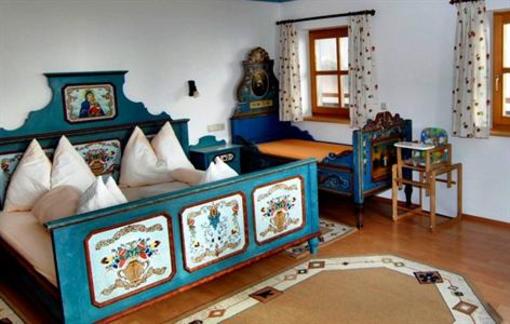 фото отеля Bio Bauernhof Peilberghof Appartement Hollersbach im Pinzgau