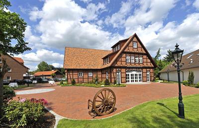 фото отеля Hotel Hennies Isernhagen