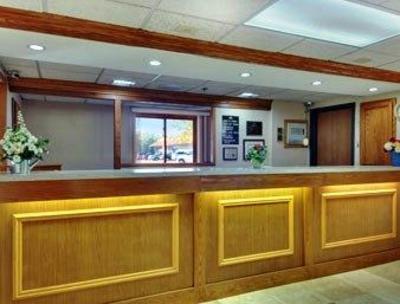 фото отеля Mounds View Days Inn Twin Cities North