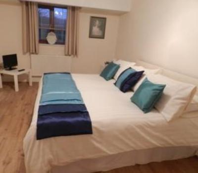 фото отеля Racecourse Guest House