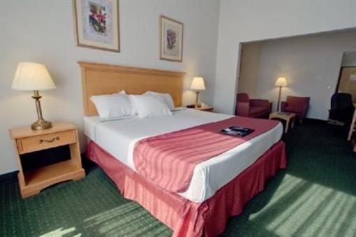 фото отеля BEST WESTERN North East Inn