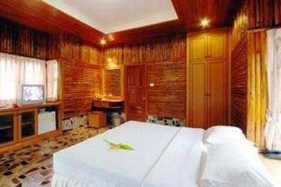 фото отеля Golden Cliff Beach Resort