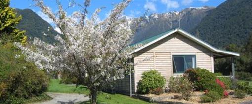 фото отеля Rainforest Motel Fox Glacier