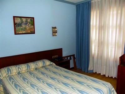 фото отеля Hotel Gijon