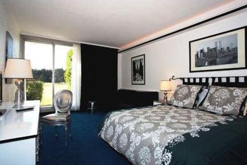 фото отеля Relais des Chartreux