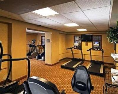 фото отеля Clarion Hotel and Conference Center Columbus