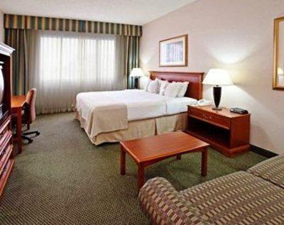 фото отеля Clarion Hotel and Conference Center Columbus