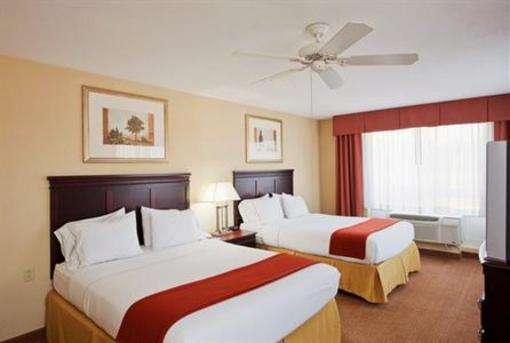 фото отеля Holiday Inn Express & Suites Lucedale