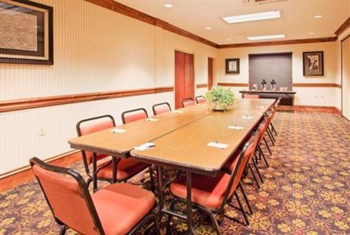 фото отеля Holiday Inn Express & Suites Lucedale