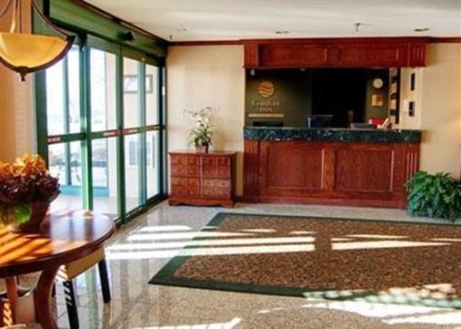 фото отеля Comfort Inn Mayfield Heights