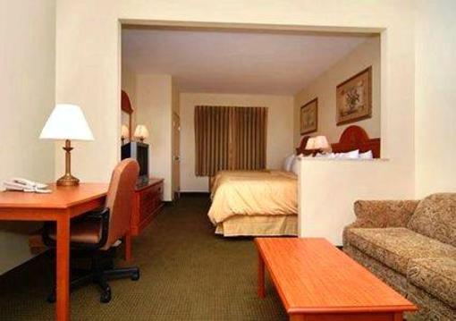 фото отеля Comfort Suites Batesville