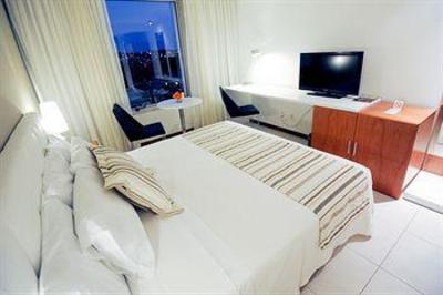 фото отеля Real Colonia Hotel & Suites