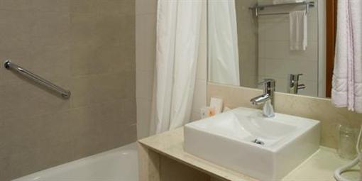 фото отеля Real Colonia Hotel & Suites