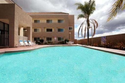 фото отеля Holiday Inn Express Perris-East