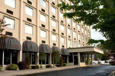 фото отеля BEST WESTERN Riverfront Inn