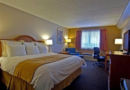 фото отеля BEST WESTERN Riverfront Inn
