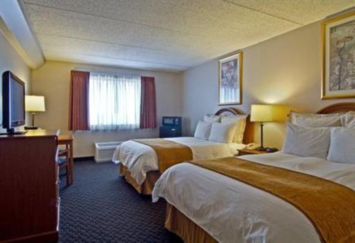 фото отеля BEST WESTERN Riverfront Inn