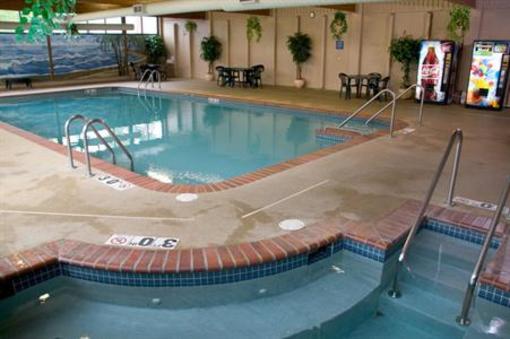 фото отеля BEST WESTERN Riverfront Inn