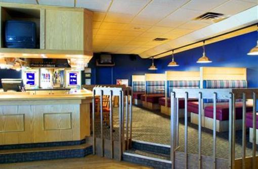 фото отеля BEST WESTERN Riverfront Inn