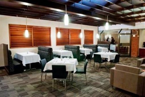 фото отеля Holiday Inn Oakville