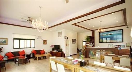 фото отеля Skyey Ocean B&B