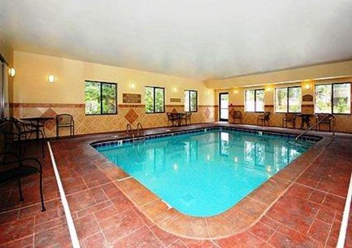 фото отеля Comfort Suites Sanford