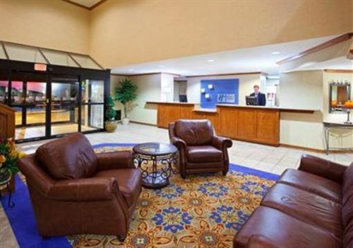 фото отеля Holiday Inn Express Hotel & Suites Brighton