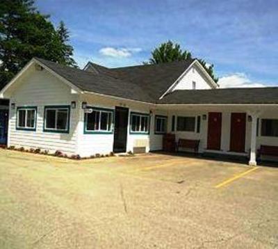 фото отеля Pilgrim Inn and Cottages Plymouth (New Hampshire)