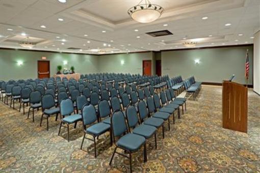 фото отеля Holiday Inn Oneonta