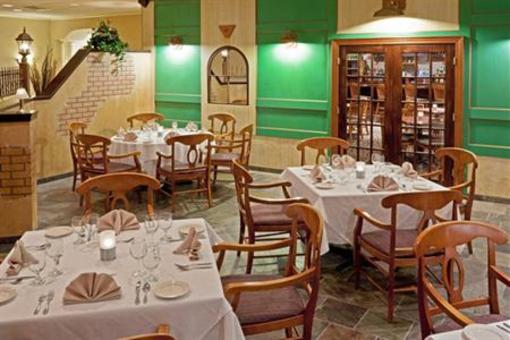фото отеля Holiday Inn Oneonta