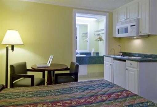 фото отеля Americas Best Value Inn & Suites Conyers