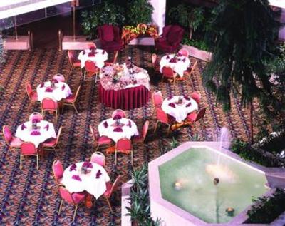фото отеля BEST WESTERN Royal Plaza Hotel & Trade Center