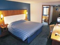 Premier Inn Lauriston Place