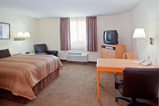 фото отеля Candlewood Suites Houston-Town & Country