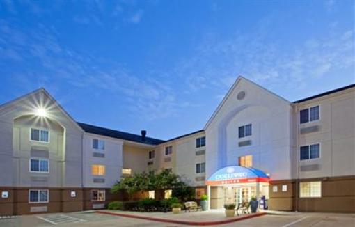 фото отеля Candlewood Suites Houston-Town & Country