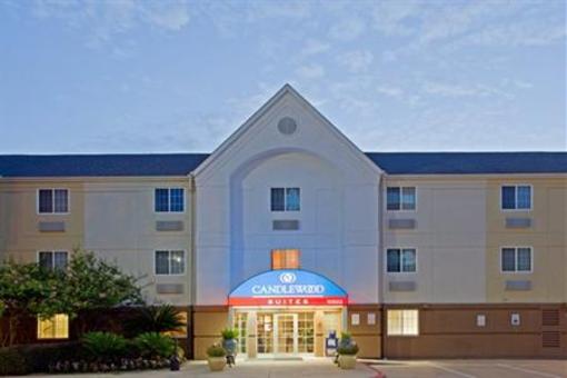 фото отеля Candlewood Suites Houston-Town & Country