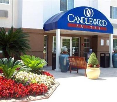 фото отеля Candlewood Suites Houston-Town & Country