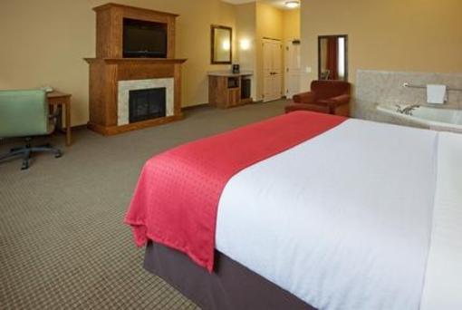 фото отеля Holiday Inn Stevens Point Convention Center
