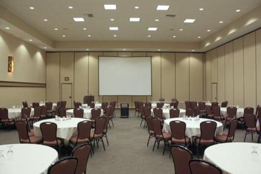 фото отеля Holiday Inn Stevens Point Convention Center