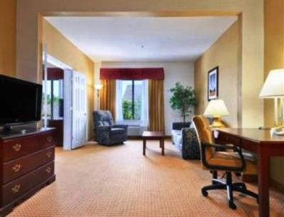 фото отеля Wingate Hotel Willowbrook Houston