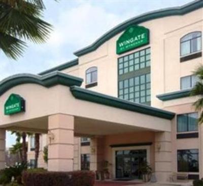фото отеля Wingate Hotel Willowbrook Houston
