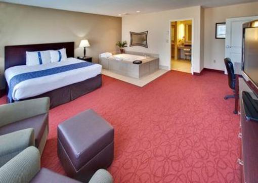фото отеля Holiday Inn Hotel & Suites West Des Moines-Jordan Creek