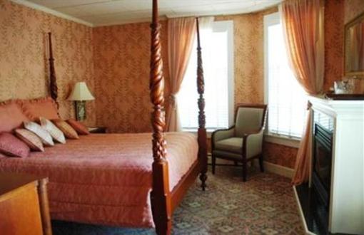 фото отеля Stafford's Bay View Inn