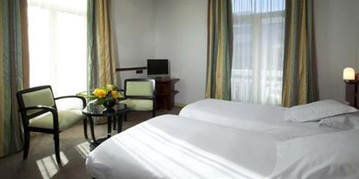фото отеля Grand Hotel des Thermes