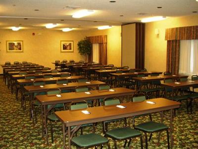 фото отеля Holiday Inn Express Hotel and Suites Edmond