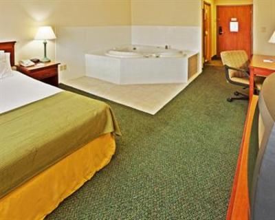 фото отеля Holiday Inn Express Hotel and Suites Edmond