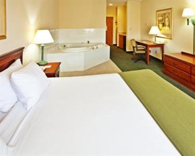 фото отеля Holiday Inn Express Hotel and Suites Edmond