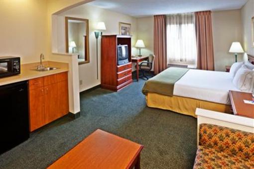 фото отеля Holiday Inn Express Hotel and Suites Edmond