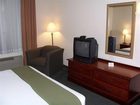 фото отеля Holiday Inn Express Hotel and Suites Edmond