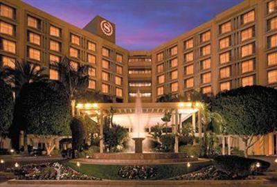 фото отеля Sheraton Crescent Hotel